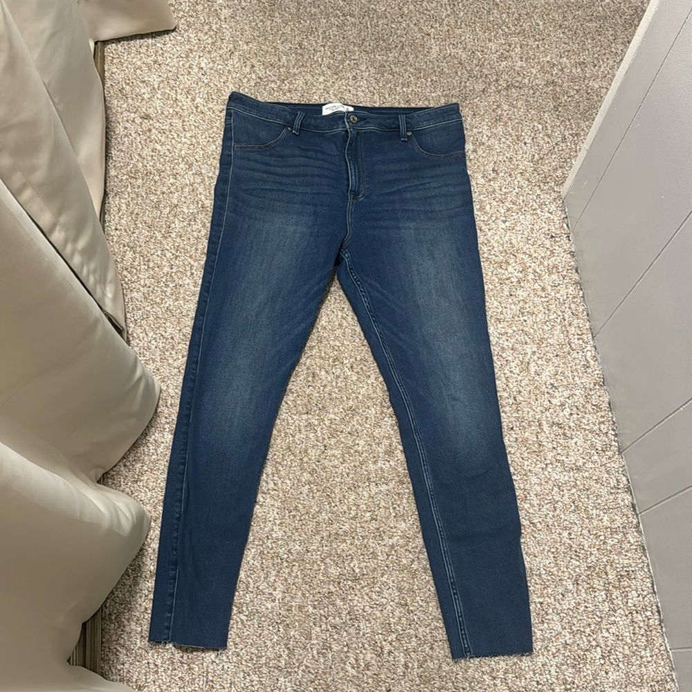 Abercrombie and Fitch high rise Jean leggings